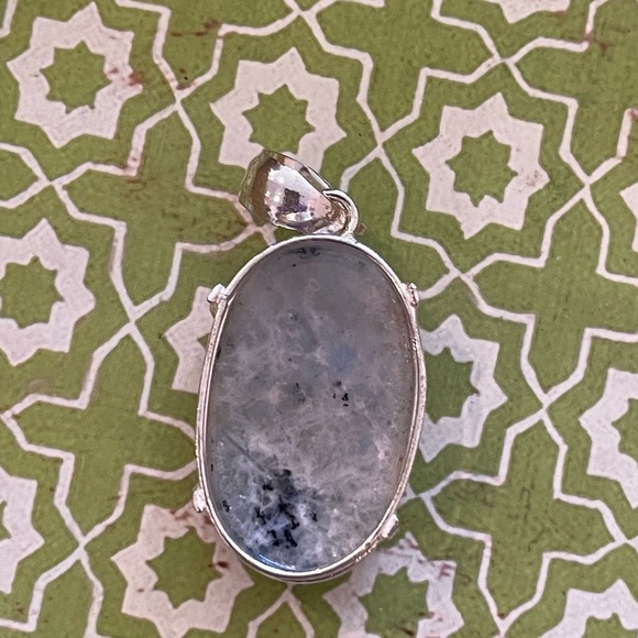 Natural Rainbow Moonstone Shimmering Iridescent Oval SS Plated Pendant - New - Picture 5 of 7